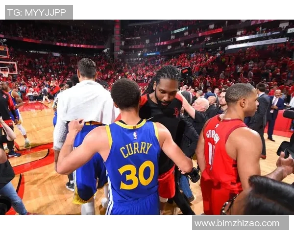 2019年NBA季后赛猛龙对阵骑士的精彩对决回顾与分析